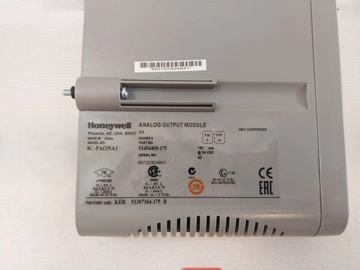 Honeywell 8C-PAONA1 module with 16-channel analog outputs