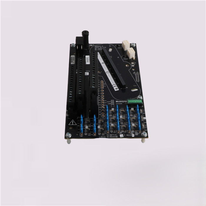 Side profile showing 8C‑TAIDA1 with 9″ IOTA form factor