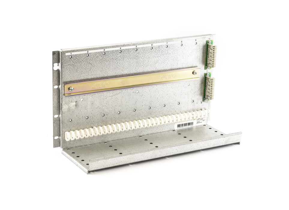 ABB 3BSE003912R1 RF541 Modem/T-Box Subrack 19"