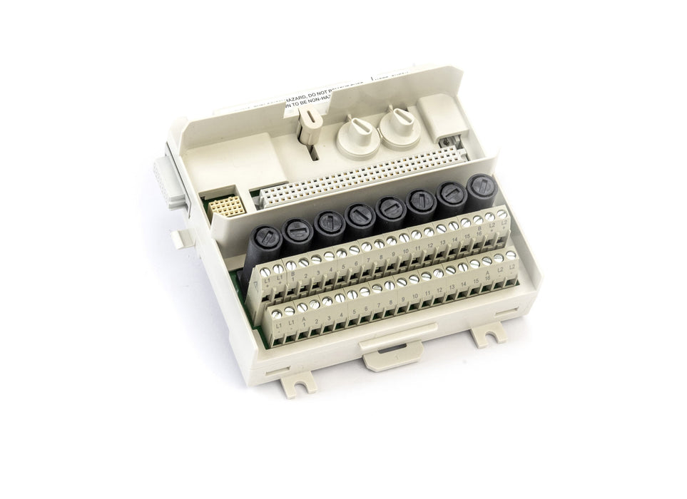 ABB 3BSE008572R1 TU838 Extended MTU, 50V