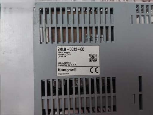 Close-up view of 2MLR-DC42-CC