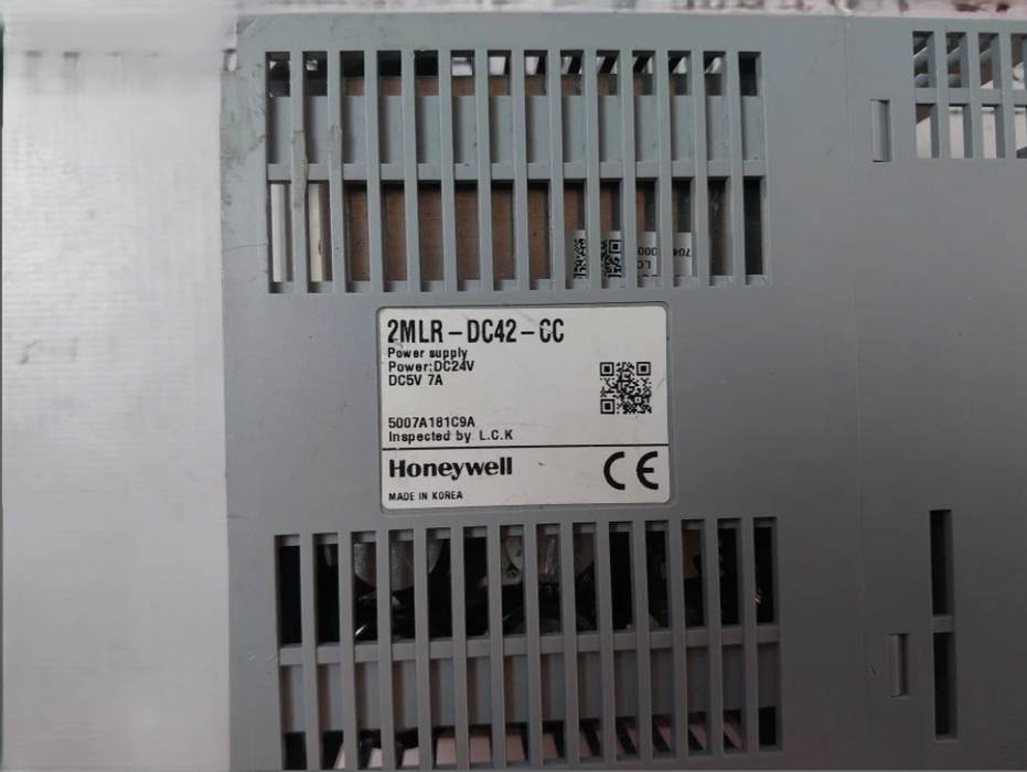 Close-up view of 2MLR-DC42-CC