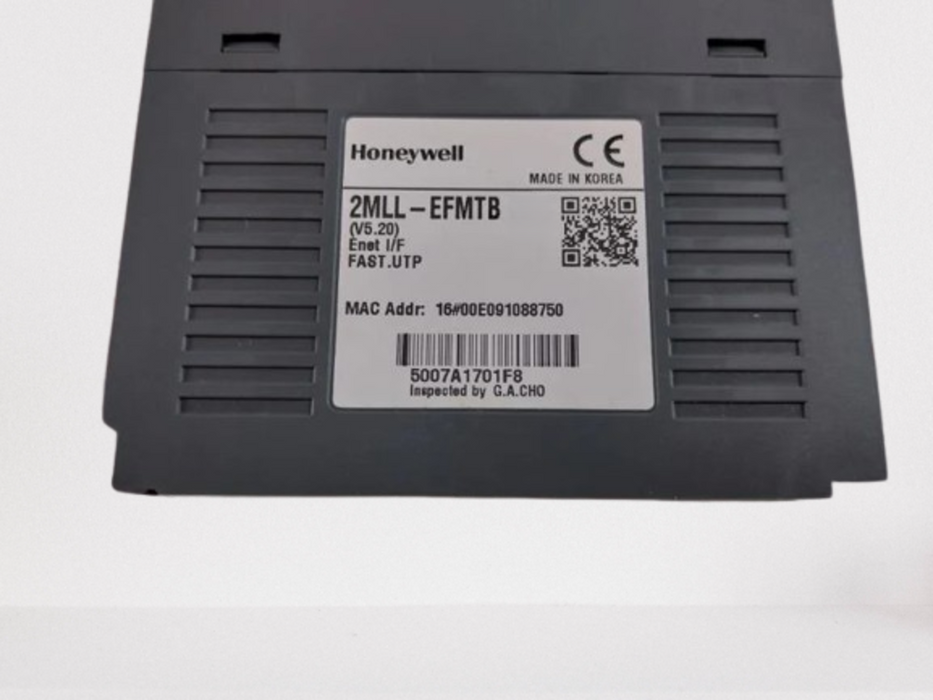 Closeup view Honeywell 2MLL‑EFMF Fast Ethernet fiber-optic module 