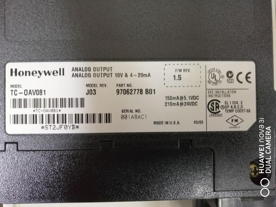 Honeywell TC-OAV081 8-Channel Analog Output Module