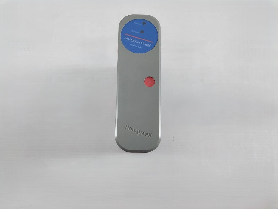 Honeywell 8C-PDODA1 — 32-channel digital output module (field-isolated)
