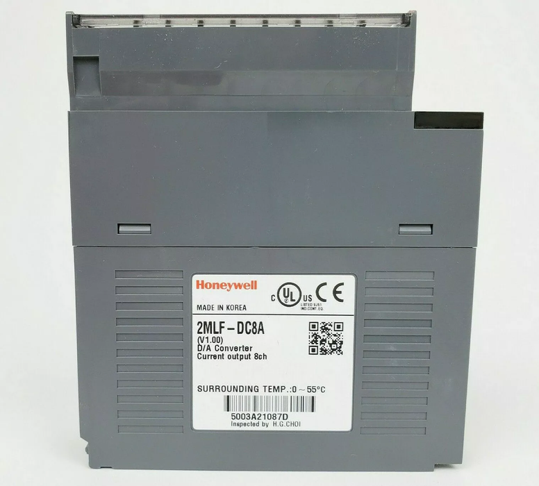 Main view of 2MLF‑DC8A mounted in a MasterLogic‑200 rack