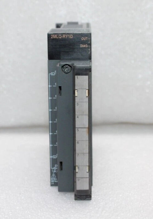 Honeywell 2MLQ-RY1D-CC relay output module for ML200 PLC platform