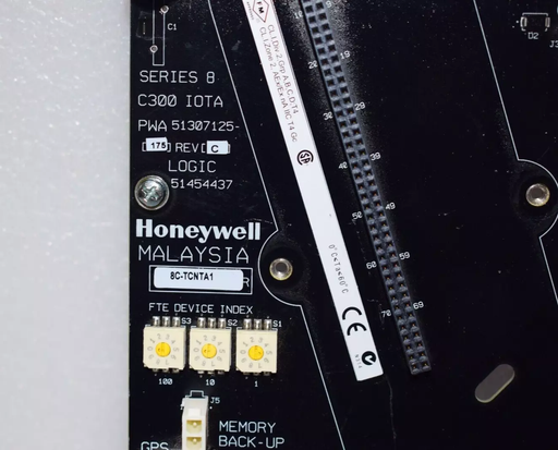 Honeywell 8C‑TCNTA1 I/O Termination Assembly front