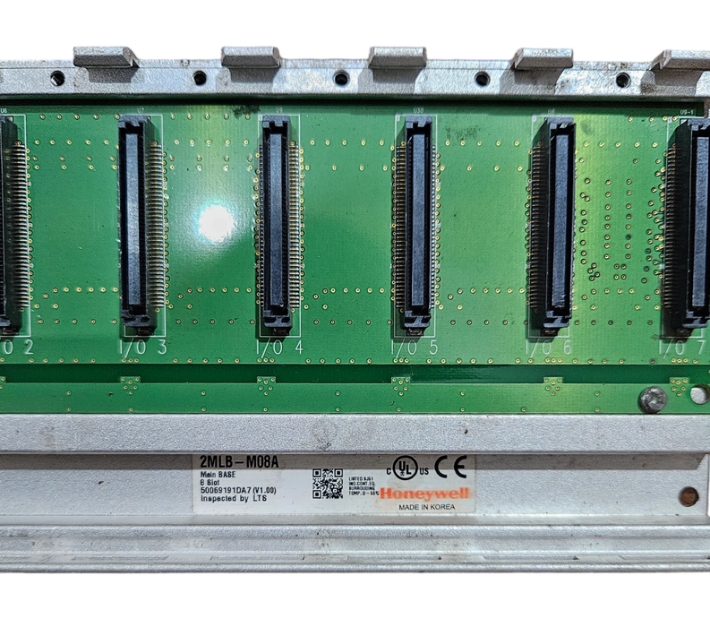 Close up view Honeywell 2MLB-M08A 