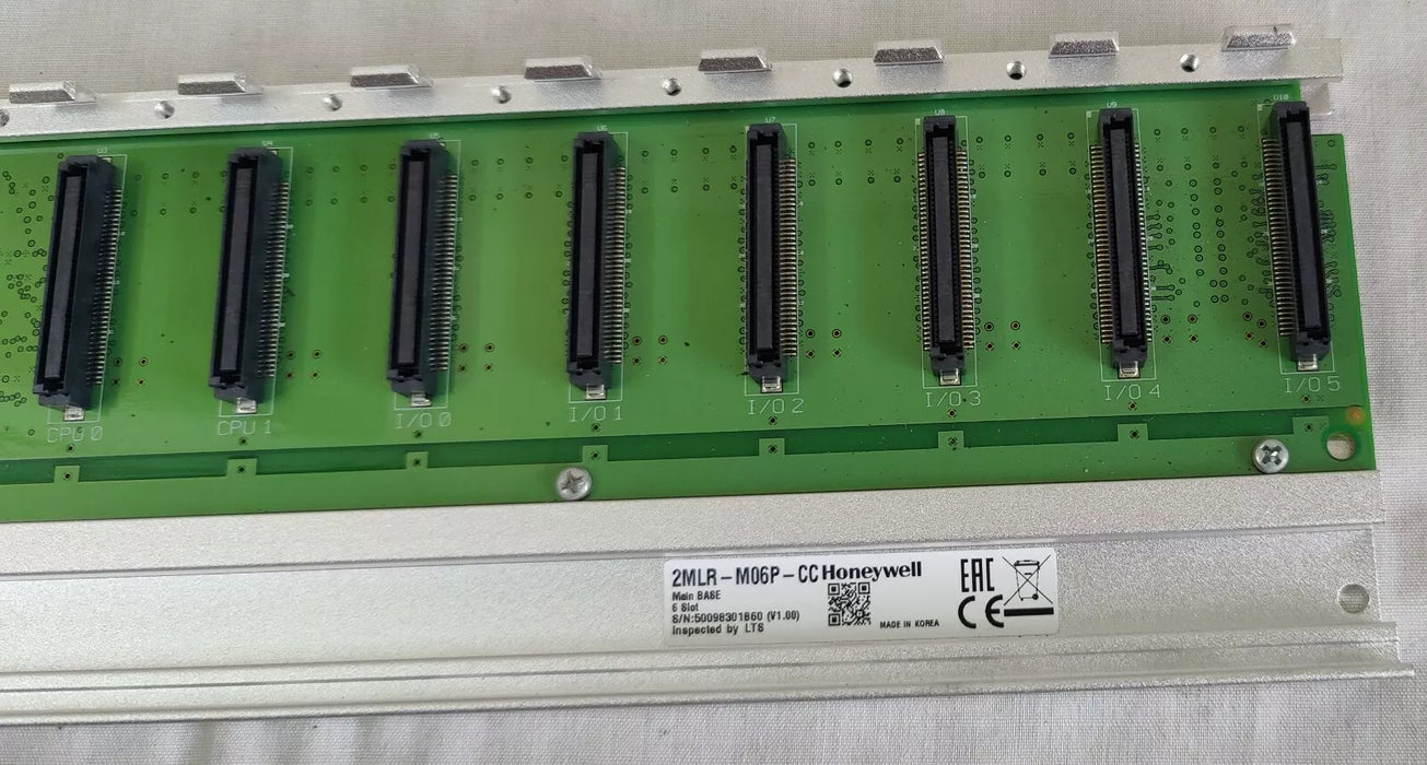 close up of Honeywell 2MLR-M06P-CC