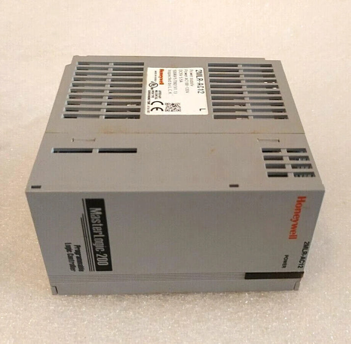 Side profile of 2MLR‑AC12 with heat sink vents visible