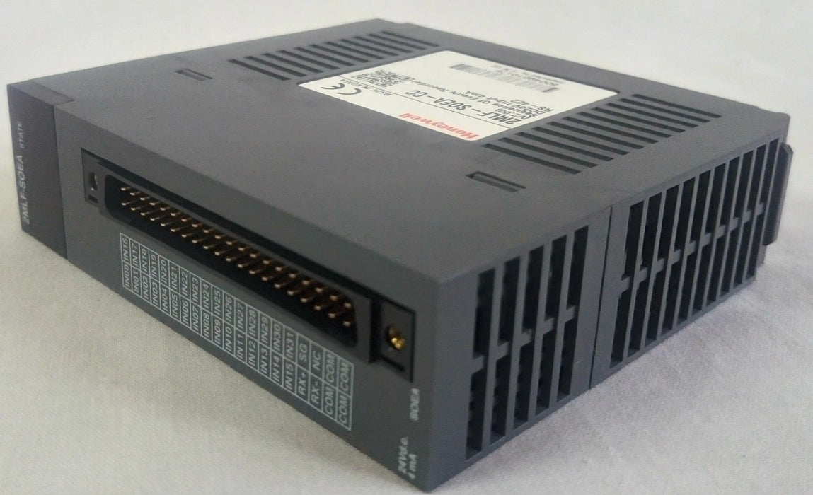 Close-up of 32 input terminals on Honeywell 2MLF‑SOEA‑CC