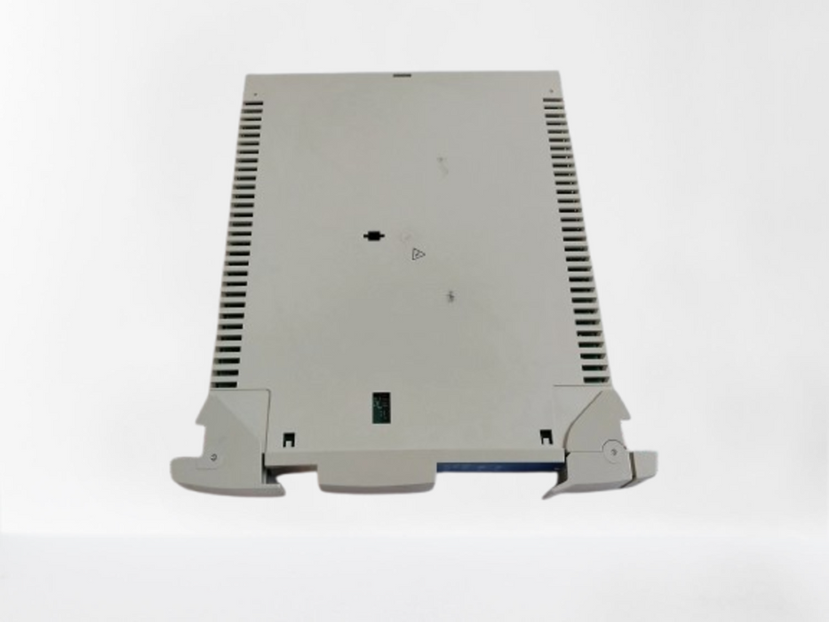 Honeywell MC-PDIY22 module with 32-channel 24 VDC digital inputs