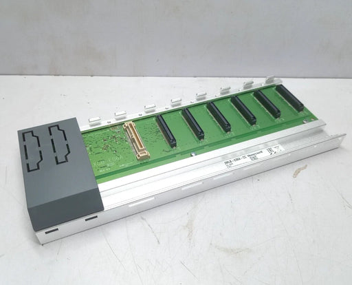 Honeywell 2MLB-E06A-CC extension base (6 slots) front view