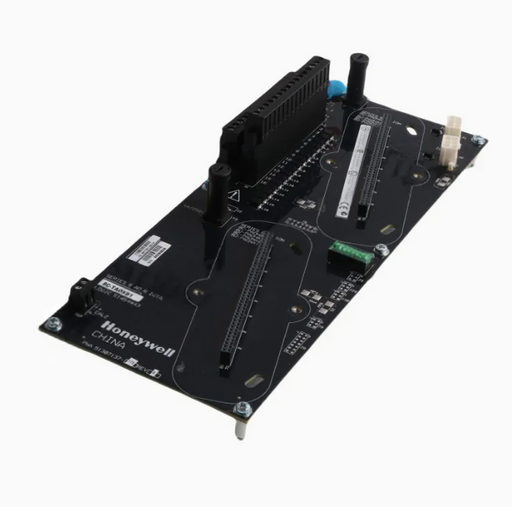 Honeywell 8C‑TAOXB1 redundant analog output IOTA front view