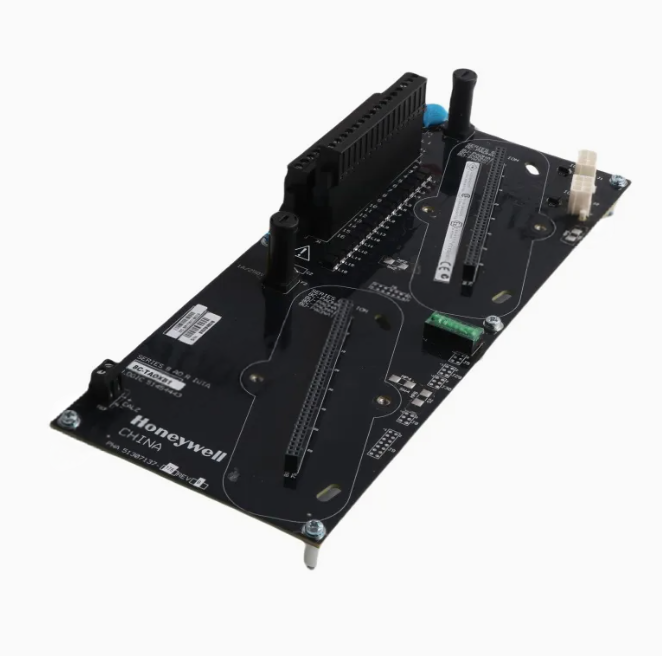 Honeywell 8C‑TAOXB1 redundant analog output IOTA front view